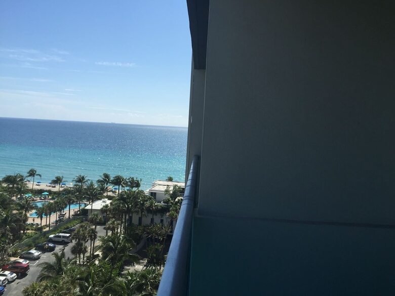 Aparthotel Beach Apartments Hollywood