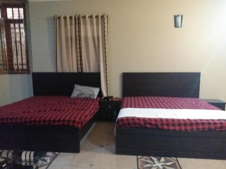 Elegant Guest House Karachi