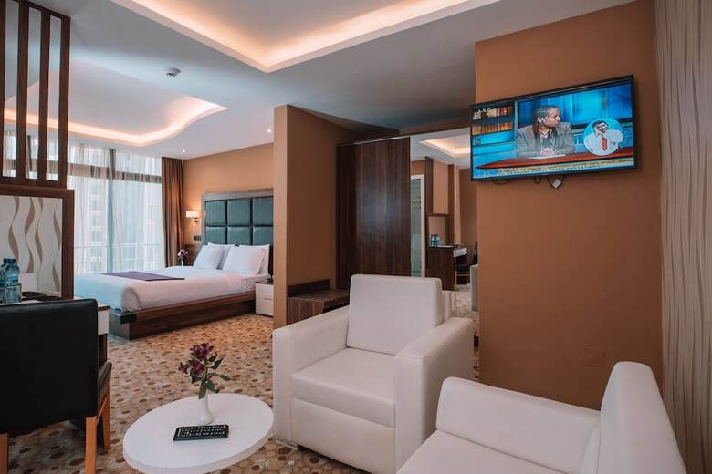 Diamond Hotel