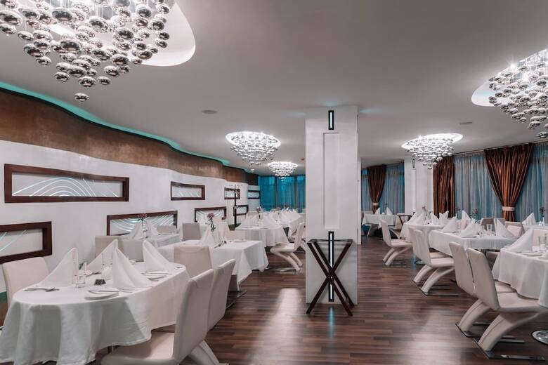Diamond Hotel