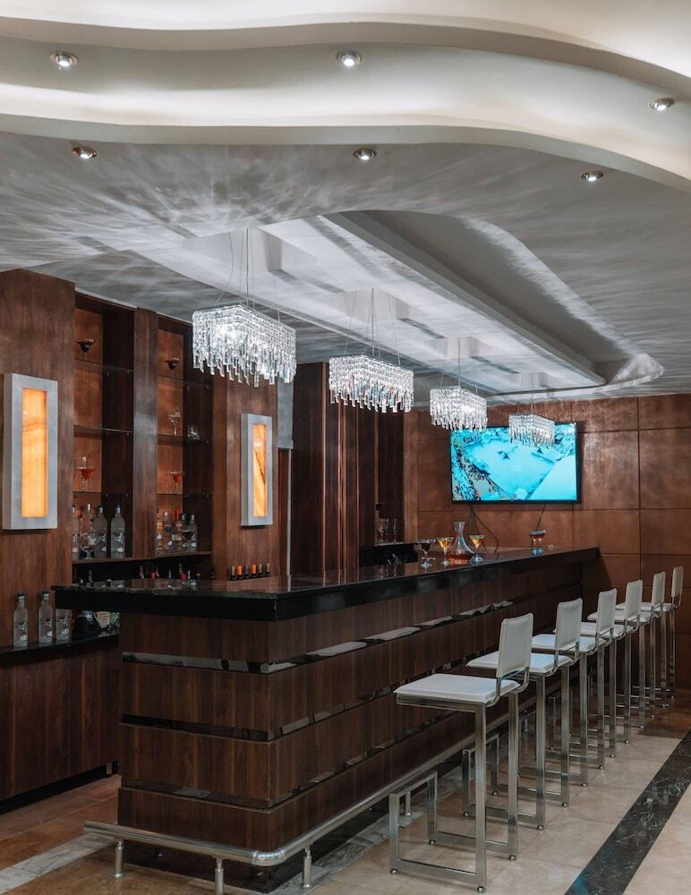 Diamond Hotel