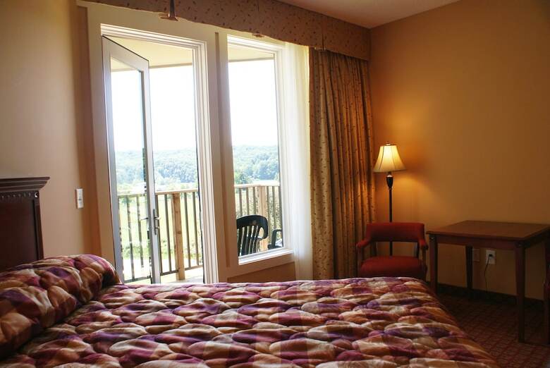 The Seasons Lodge