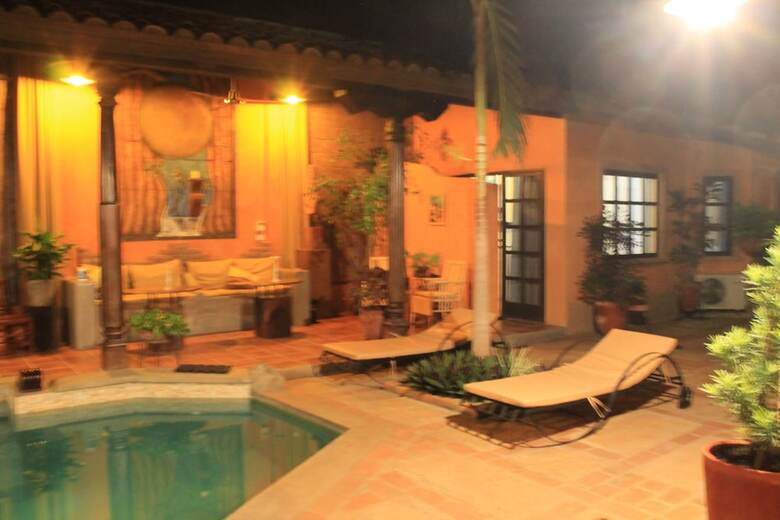 Apartamentos 3 Palms Residence
