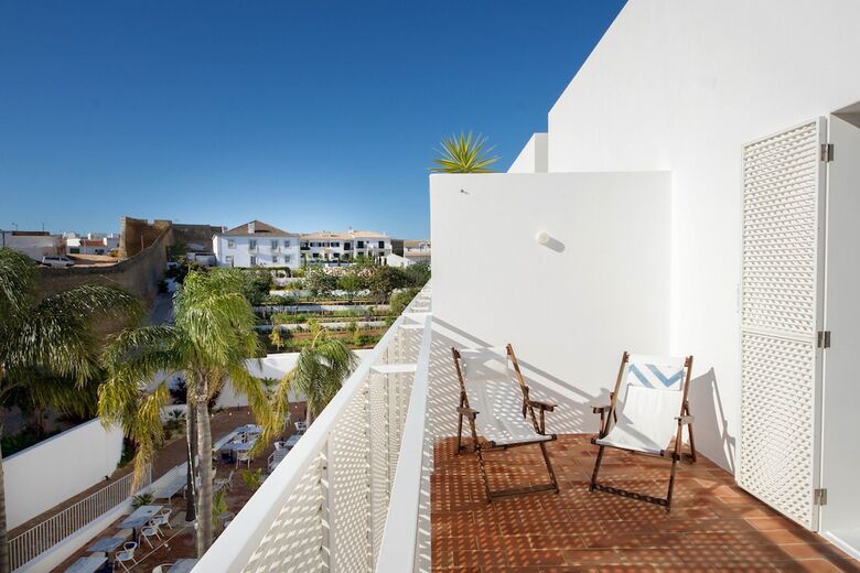 Hotel Casa M�e Lagos
