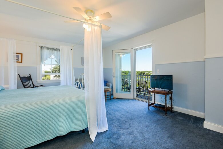 Bed & Breakfast Payne's Harbor View Inn