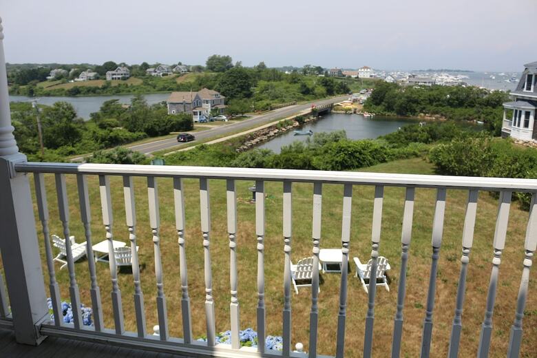 Bed & Breakfast Payne's Harbor View Inn