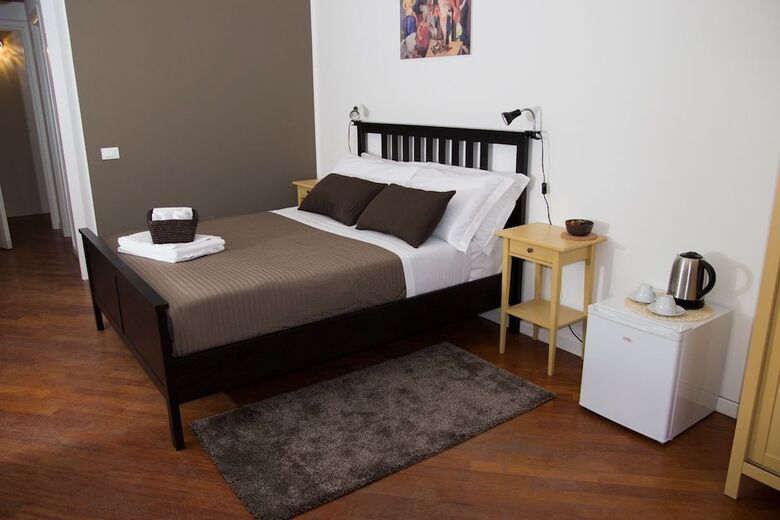 B&B Gallidoro Maqueda 124 St