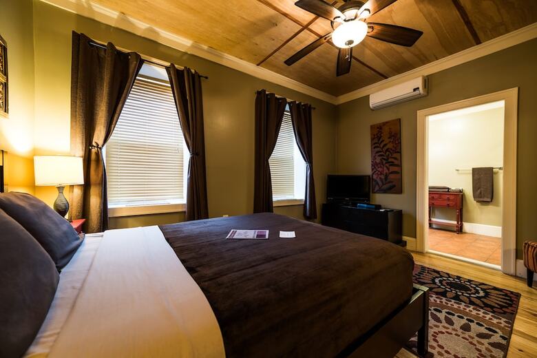 The Walnut Street Inn
