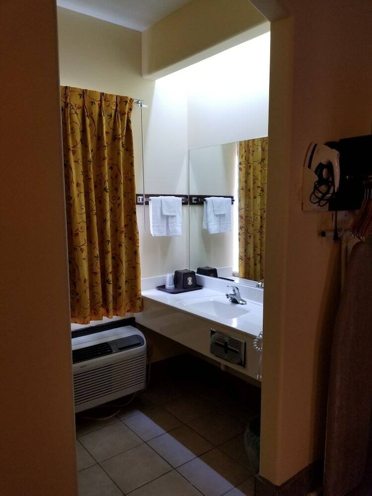 Motel Texas Inn And Suites - Rio Grande Valley