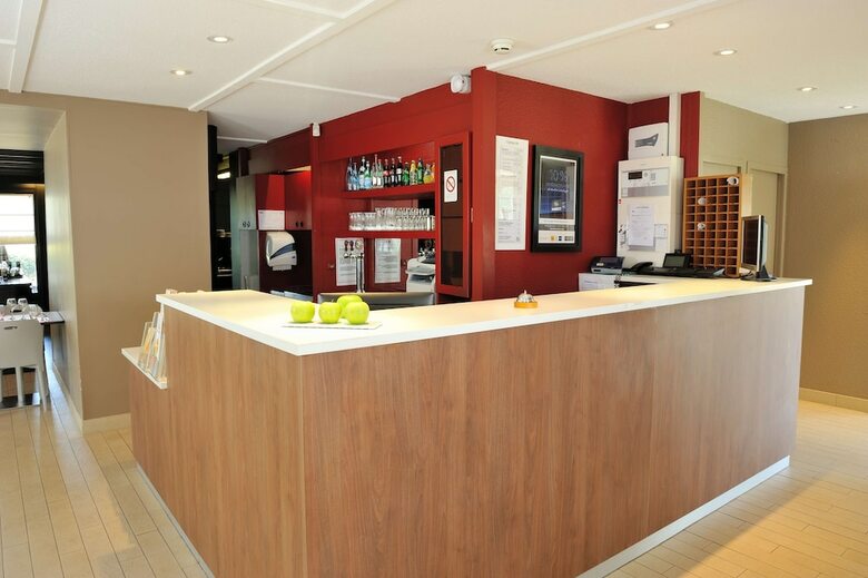 Hotel Campanile Villejust - Za Courtaboeuf