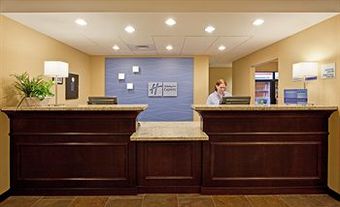Hotel Holiday Inn Express & Suites Malone