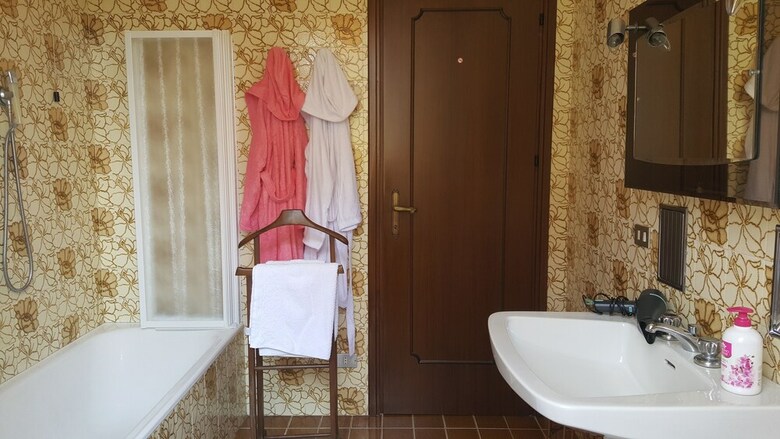 Bed And Breakfast Groane
