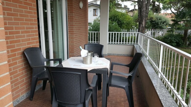 Bed And Breakfast Groane