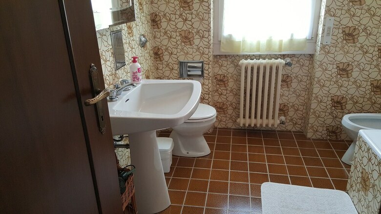 Bed And Breakfast Groane