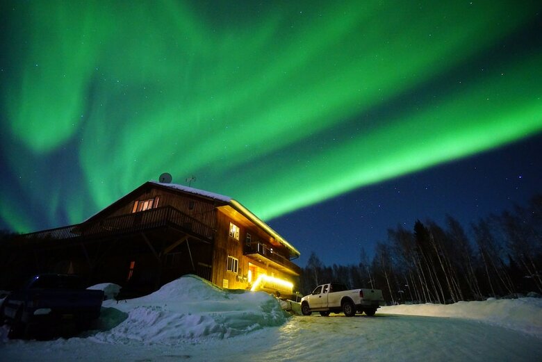 Alaska Grizzly Lodge