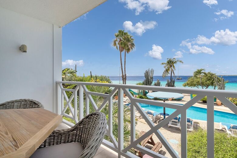 Bonaire Oceanfront Apartments