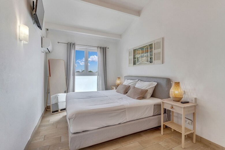 Bonaire Oceanfront Apartments