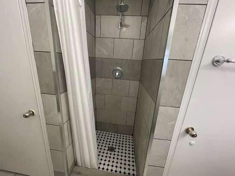 Motel A1 Inn