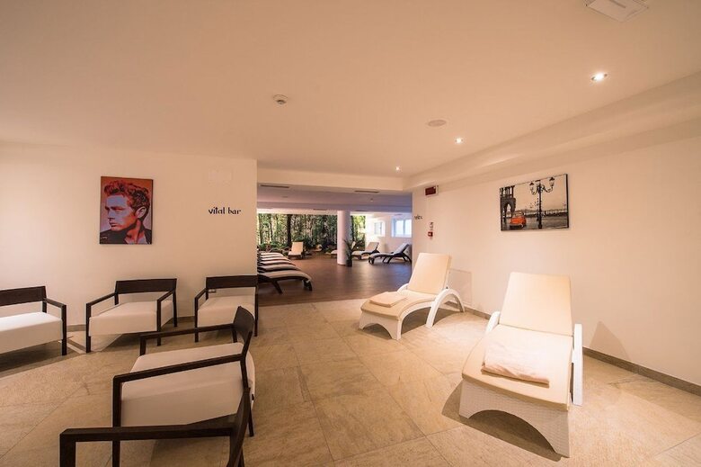 Hotel Golden Park Resort