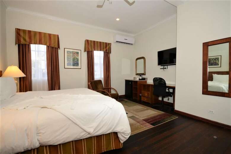 Hotel Cara Lodge