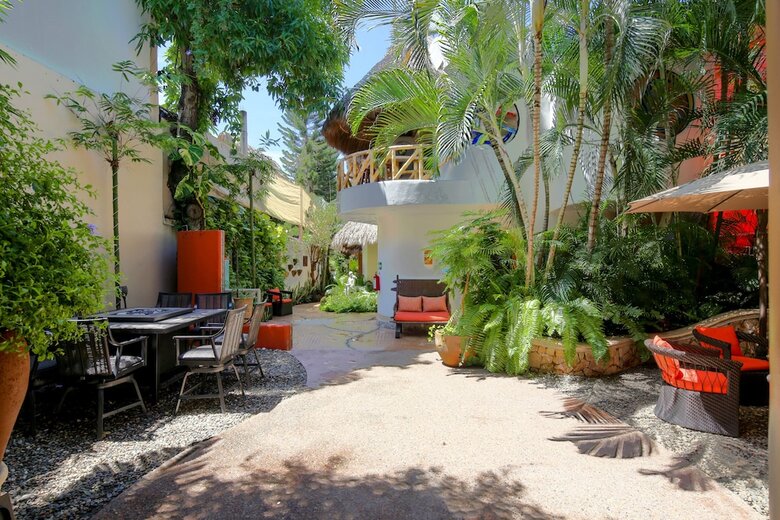 Hotel Vogue