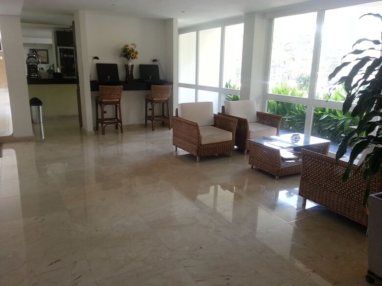 Hotel Vallclaire Suites