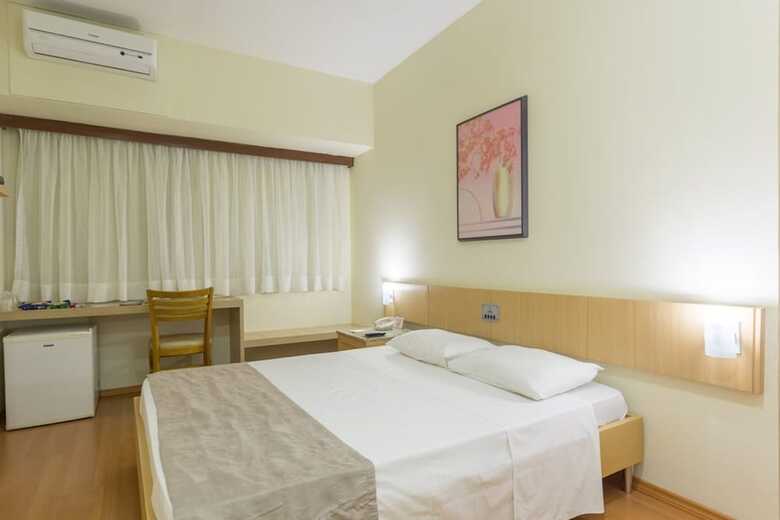 Hotel Crystal