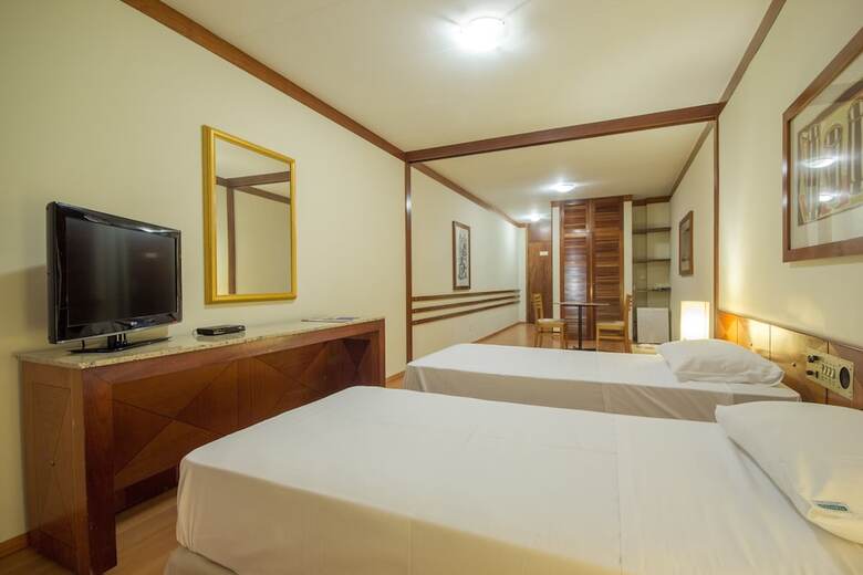 Hotel Crystal