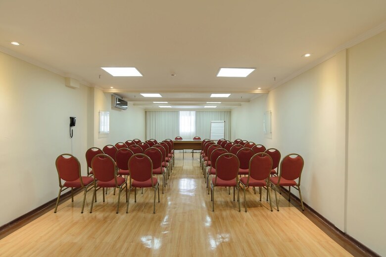 Faro Hotel S�o Jos� Dos Campos