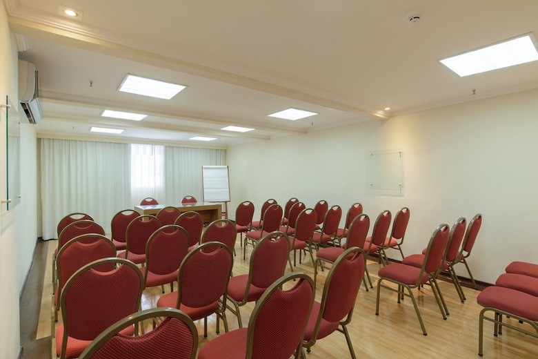 Faro Hotel S�o Jos� Dos Campos