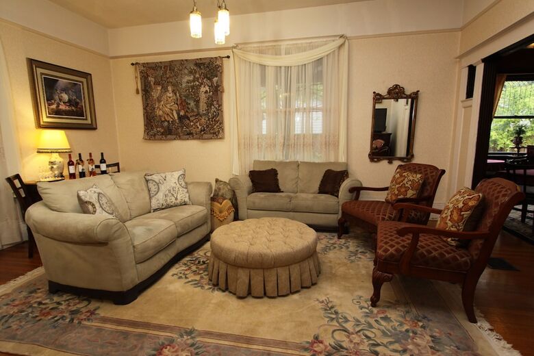 Bed & Breakfast Kelley & Young Wine Garden Inn