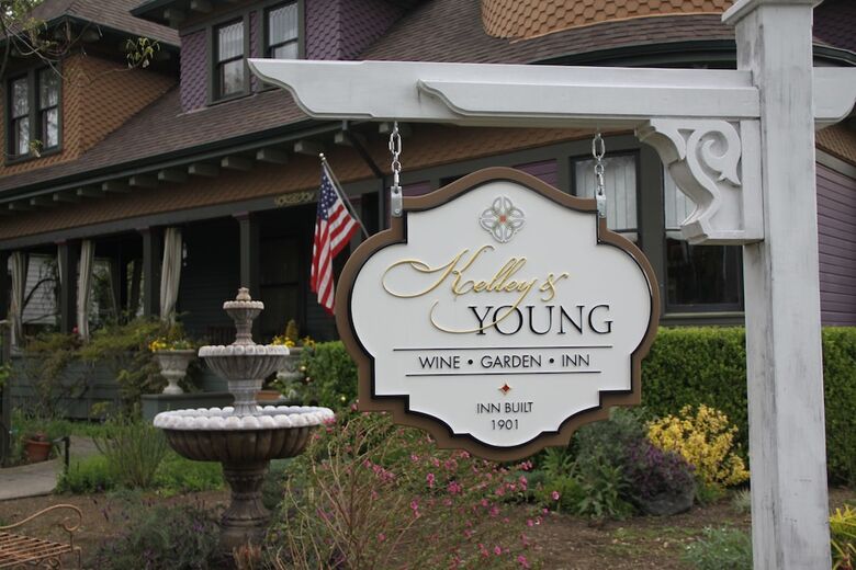 Bed & Breakfast Kelley & Young Wine Garden Inn