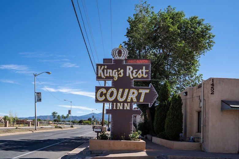 Motel King's Rest Court Inn