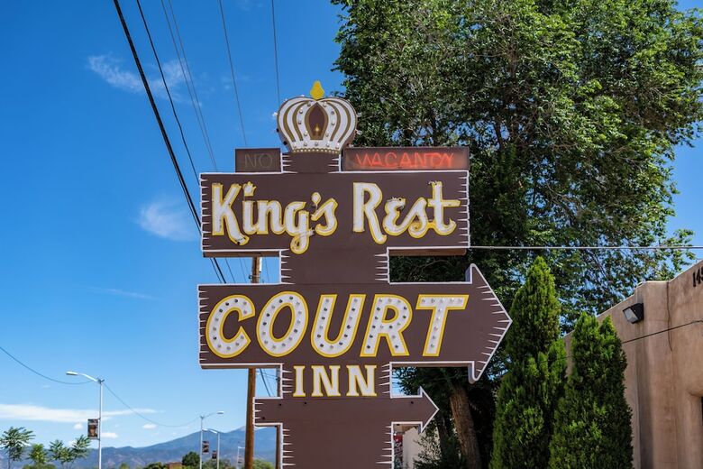 Motel King's Rest Court Inn
