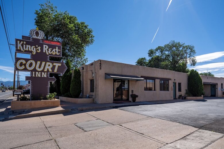 Motel King's Rest Court Inn