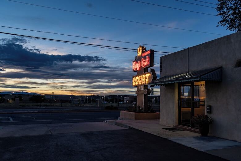 Motel King's Rest Court Inn