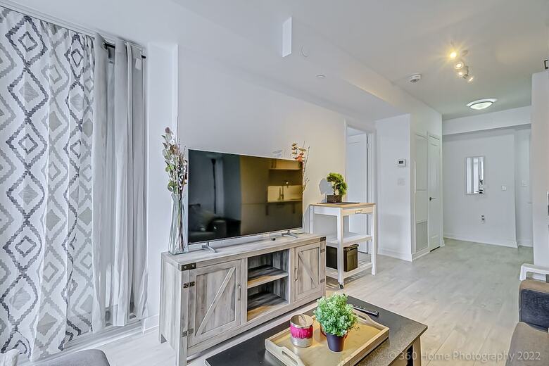Aparthotel Minto - Modern Suite In King West Neighborhood
