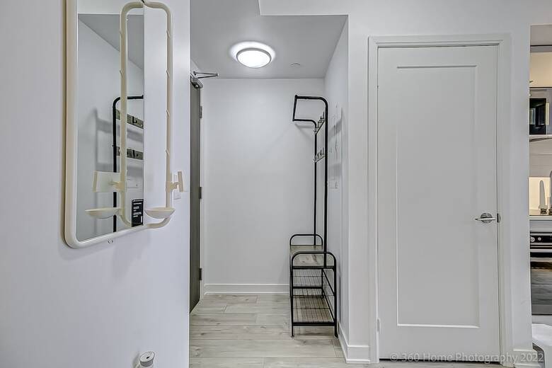 Aparthotel Minto - Modern Suite In King West Neighborhood