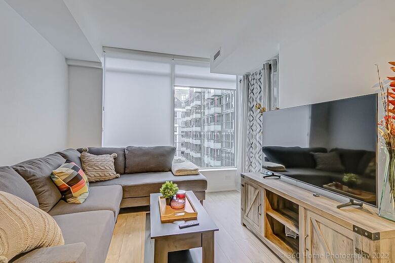 Aparthotel Minto - Modern Suite In King West Neighborhood
