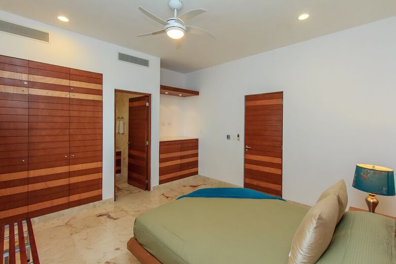 Apartamentos Casa Del Mar By Stella Rentals