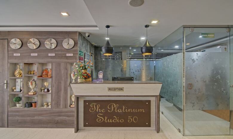 Hotel Treebo The Platinum Studio 50