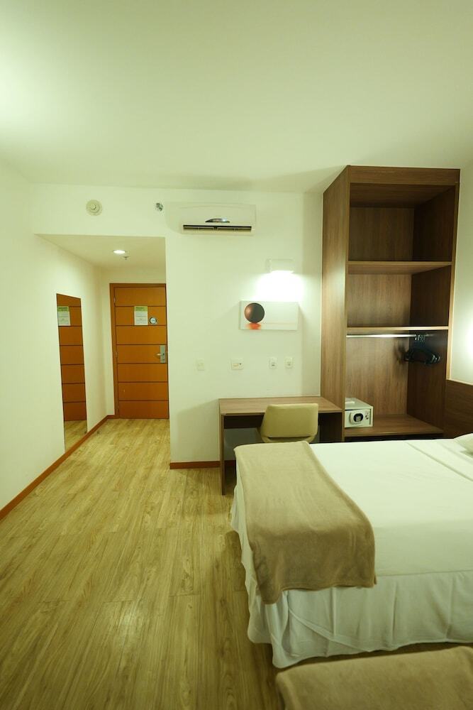 Hotel Samba Linhares