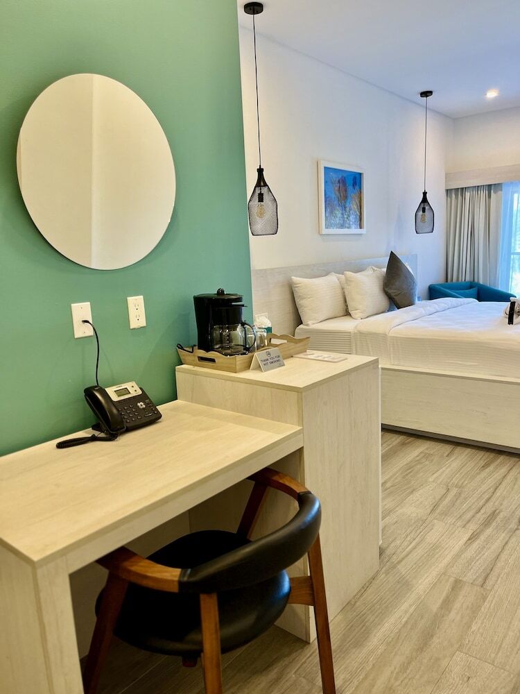 The Watermark Hotel