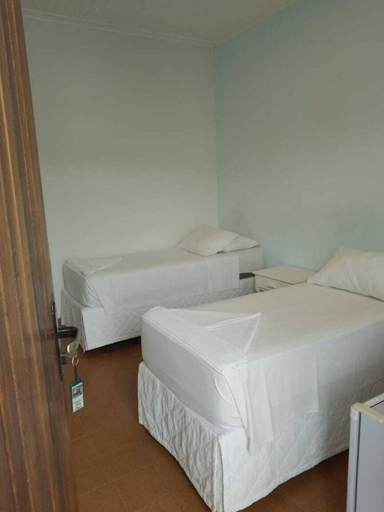 Hotel Pousada Garoupas