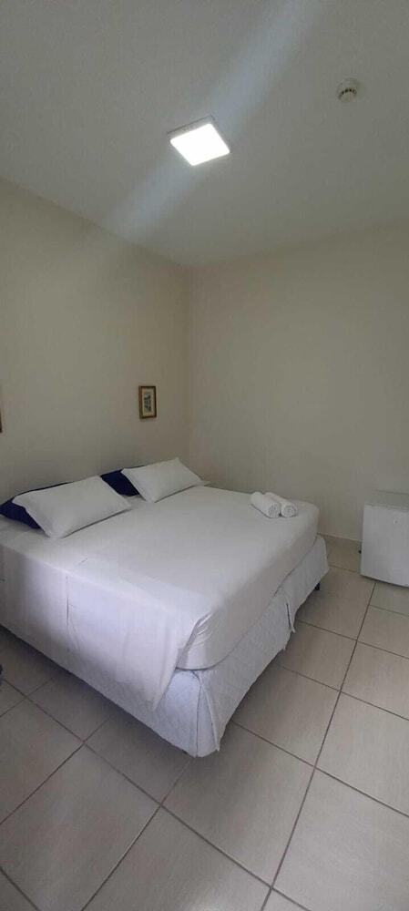 Hotel Pousada Garoupas