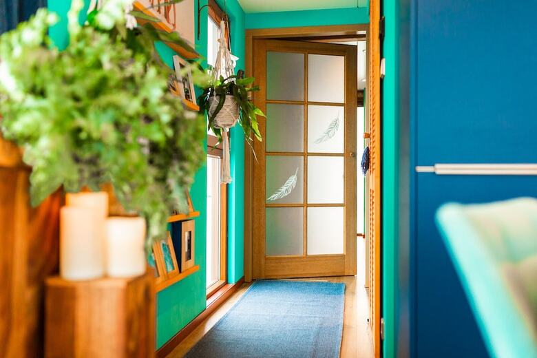 Houseboat - Sleeps 2 & Free Parking