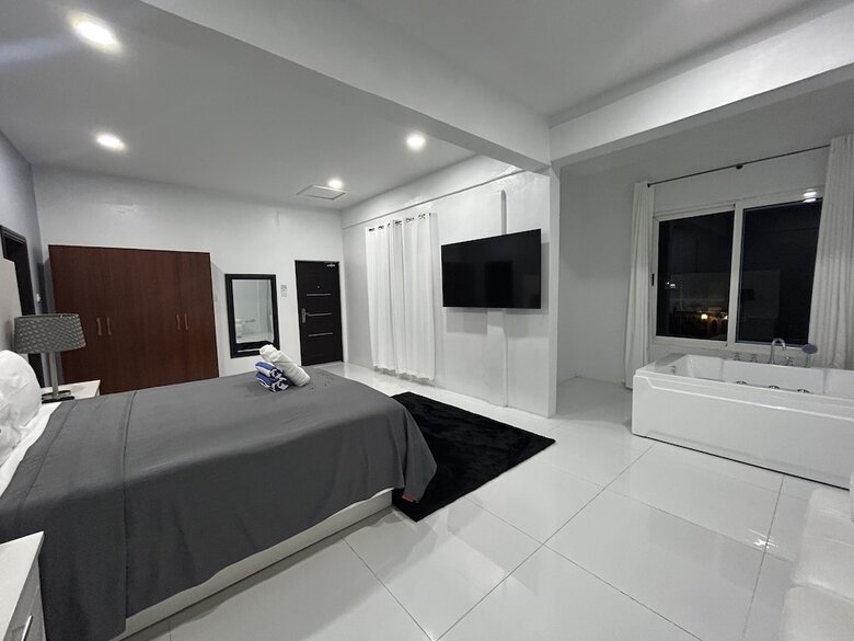 Villa Luxury 5bd Loft In Prime Location