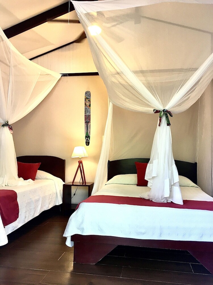 Hotel El Encanto