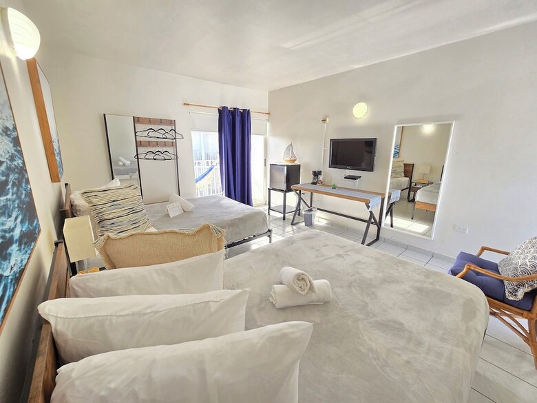 Nautilus By La Jamaca Hotels-downtown La Parguera