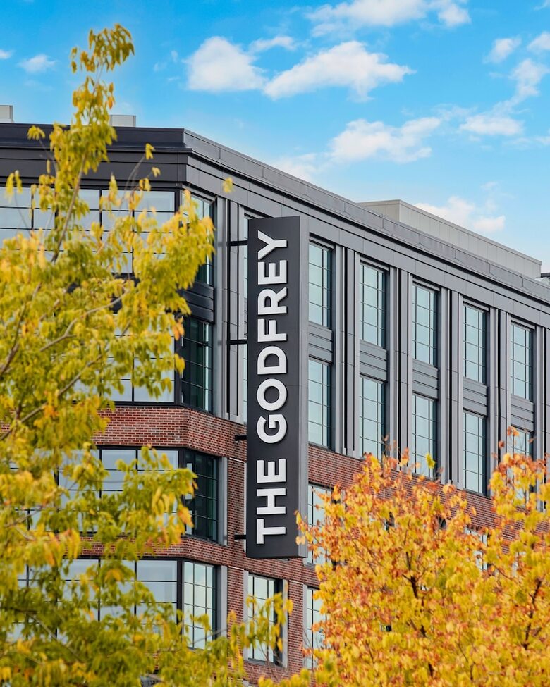 Hotel The Godfrey Detroit, Curio Collection By Hilton